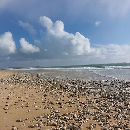 Maison A 8 Min A Pied De La Plage Avec Jardin Clos Et Ombrage Saint-Georges-d’Oléron Kültér fotó