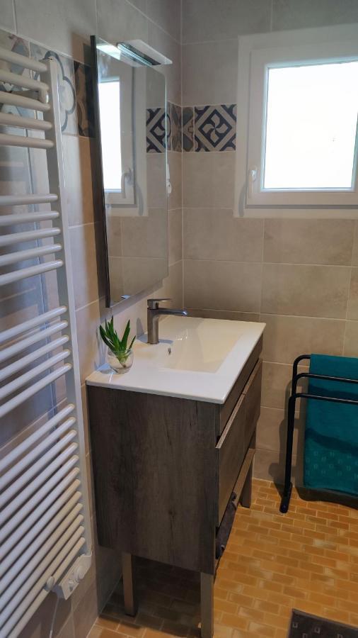 Maison A 8 Min A Pied De La Plage Avec Jardin Clos Et Ombrage Saint-Georges-d’Oléron Kültér fotó